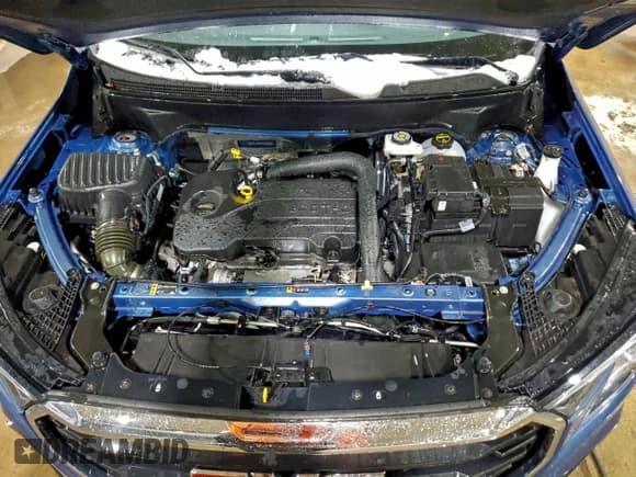 ✅ 2024 GMC Terrain SLE • VIN: 3GKALTEG7RL378548 • Lot: 96368335. Listed on Copart with 33,902 mi. Free auction sales archive from the USA and detailed vehicle history report at DreamBid. Image 12.