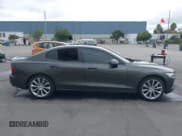 ✅ 2021 Volvo S60 Momentum • VIN: 7JR102FK5MG096604 • Lot: 43337481. Listed on IAAI with 77,100 mi. Free auction sales archive from the USA and detailed vehicle history report at DreamBid. Image 14.