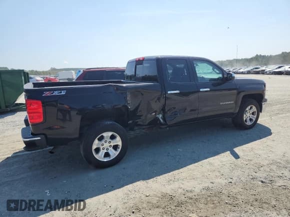 ✅ 2015 Chevrolet Silverado 1500 LT • VIN: 1GCVKREH1FZ209576 • Лот: 71117815. Опубликован ранее на Copart с пробегом 136 298 миль. Бесплатный доступ к архиву аукционных продаж из США и подробный отчёт об истории автомобиля на DreamBid. Изображение 3.