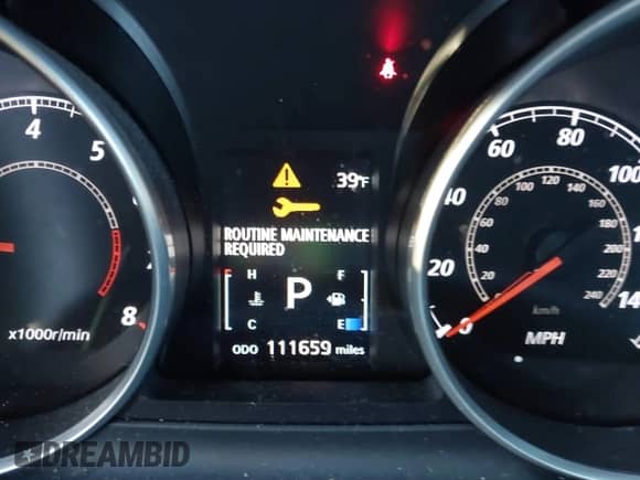 2012 Mitsubishi Outlander SE z VIN JA4JT3AW5CU002950, wystawiony jako IAAI lot #43528744 z przebiegiem 111 659 mil mil oraz . Historia ofert i sprzedaży dostępna na DreamBid. Obrazek 16.