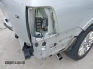 ✅ 2014 Ford Expedition Limited • VIN: 1FMJU2A52EEF05221 • Lot: 42162773. Wystawiony na IAAI z przebiegiem 195 036 mil. Bezpłatny archiwum sprzedaży aukcyjnych z USA i szczegółowy raport historii pojazdu na DreamBid. Zdjęcie 18.