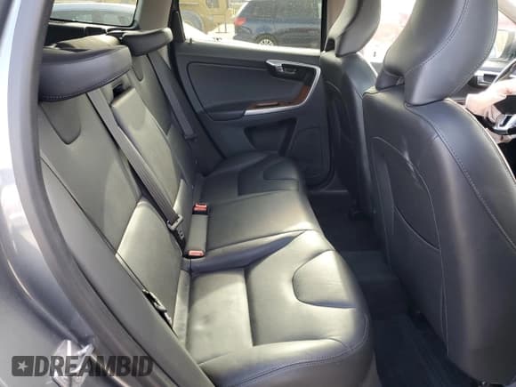 ✅ 2017 Volvo XC60 Inscription • VIN: YV449MRU2H2114311 • Lot: 92499705. Wystawiony na Copart z przebiegiem 166 797 mil. Bezpłatny archiwum sprzedaży aukcyjnych z USA i szczegółowy raport historii pojazdu na DreamBid. Zdjęcie 11.