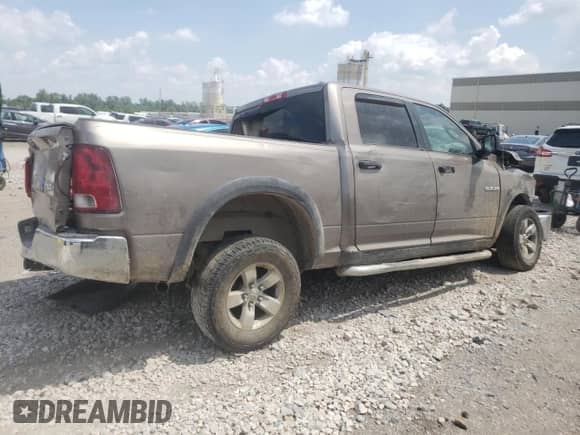 2009 Dodge 1500 SLT z VIN 1D3HV13PX9S756219, wystawiony jako Copart lot #59365164 z przebiegiem Nie podano mil oraz Szkoda całkowita • Salvage title. Historia ofert i sprzedaży dostępna na DreamBid. Obrazek 3.