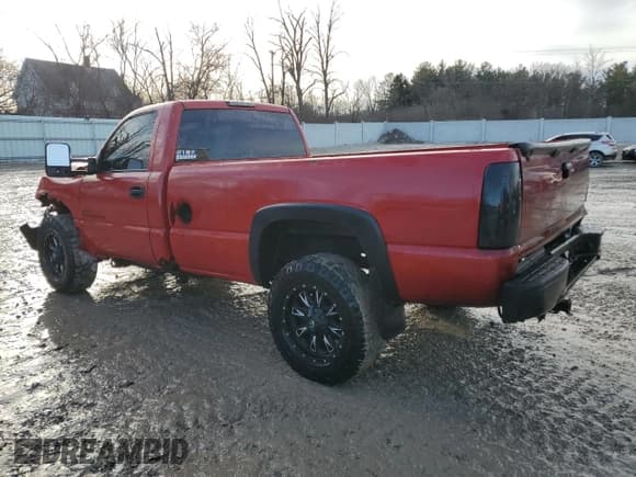 ✅ 2004 GMC Sierra 1500 • VIN: 1GTHC24244E335644 • Лот: 86395424. Опубликован ранее на Copart с пробегом Не указан. Бесплатный доступ к архиву аукционных продаж из США и подробный отчёт об истории автомобиля на DreamBid. Изображение 2.