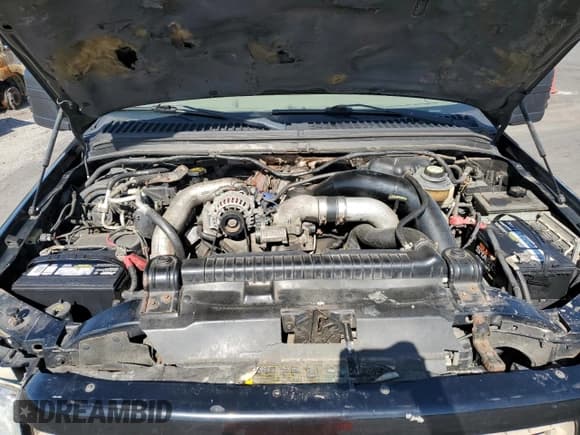 ✅ 2004 Ford Excursion Eddie Bauer • VIN: 1FMSU45P74EA29932 • Лот: 53301295. Опубликован ранее на Copart с пробегом 171 263 миль. Бесплатный доступ к архиву аукционных продаж из США и подробный отчёт об истории автомобиля на DreamBid. Изображение 12.