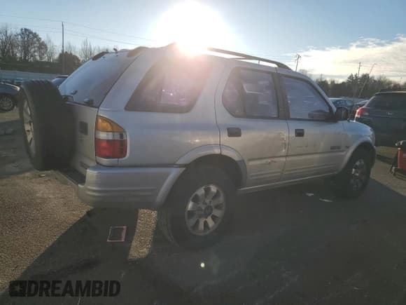 ✅ 1998 Honda Passport LX • VIN: 4S6CM58W0W4404170 • Lot: 83777484. Listed on Copart with 181,140 mi. Free auction sales archive from the USA and detailed vehicle history report at DreamBid. Image 3.