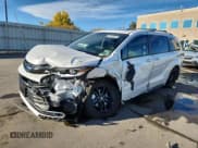 ✅ 2023 Toyota Sienna Platinum • VIN: 5TDESKFC3PS095528 • Лот: 87483685. Опубликован ранее на Copart с пробегом 35 677 миль. Бесплатный доступ к архиву аукционных продаж из США и подробный отчёт об истории автомобиля на DreamBid. Изображение 1.