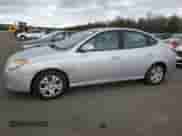 2010 Hyundai Elantra GLS z VIN KMHDU4AD2AU876900, wystawiony jako Copart lot #72846684 z przebiegiem 97 773 mil mil oraz Czysty tytuł • Clean title. Historia ofert i sprzedaży dostępna na DreamBid. Obrazek 1.