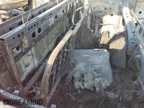 ✅ 2016 Chevrolet Silverado 1500 LS • VIN: 1GCVKNEC2GZ242519 • Лот: 70647284. Опубликован ранее на Copart с пробегом Не указан. Бесплатный доступ к архиву аукционных продаж из США и подробный отчёт об истории автомобиля на DreamBid. Изображение 10.