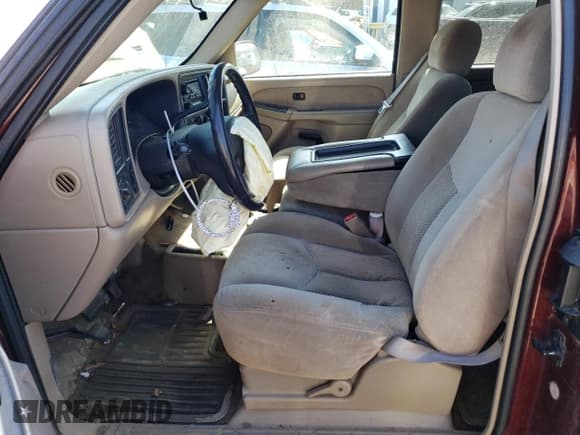 ✅ 2003 Chevrolet Silverado 1500 LS • VIN: 1GCEK19T83E178748 • Лот: 57687574. Опубликован ранее на Copart с пробегом Не указан. Бесплатный доступ к архиву аукционных продаж из США и подробный отчёт об истории автомобиля на DreamBid. Изображение 7.