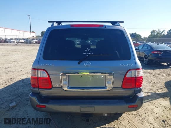 ✅ 2005 Lexus LX 470 • VIN: JTJHT00W553553373 • Лот: 43194001. Опубликован ранее на IAAI с пробегом 120 531 миль. Бесплатный доступ к архиву аукционных продаж из США и подробный отчёт об истории автомобиля на DreamBid. Изображение 16.