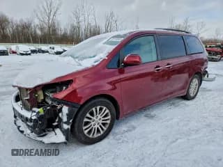 ✅ 2015 Toyota Sienna XLE • VIN: 5TDYK3DC3FS652619 • Lot: 95773065. Listed on Copart with 180,406 mi. Free auction sales archive from the USA and detailed vehicle history report at DreamBid. Image 1.