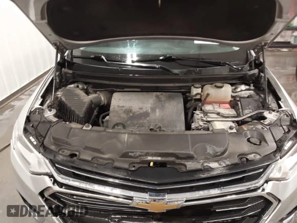 ✅ 2021 Chevrolet Traverse LT Cloth • VIN: 1GNEVGKW1MJ260464 • Lot: 42399748. Wystawiony na IAAI z przebiegiem 77 498 mil. Bezpłatny archiwum sprzedaży aukcyjnych z USA i szczegółowy raport historii pojazdu na DreamBid. Zdjęcie 10.