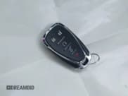 ✅ 2022 Chevrolet Traverse LT Cloth • VIN: 1GNERGKW5NJ187461 • Lot: 43067332. Listed on IAAI with 90,820 mi. Free auction sales archive from the USA and detailed vehicle history report at DreamBid. Image 11.