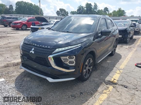 ✅ 2022 Mitsubishi Eclipse Cross SE • VIN: JA4ATWAA8NZ001075 • Lot: 43095783. Listed on IAAI with 142,846 mi. Free auction sales archive from the USA and detailed vehicle history report at DreamBid. Image 17.