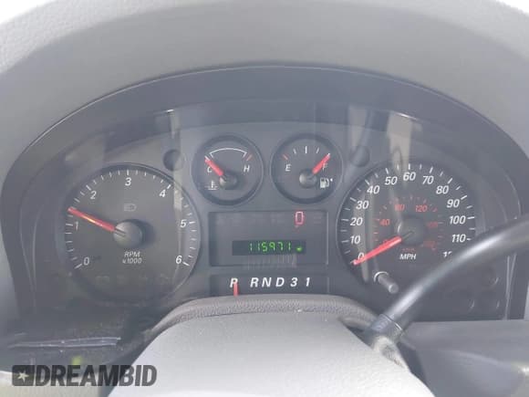 ✅ 2004 Ford Freestar SES • VIN: 2FMZA576X4BA05461 • Лот: 42255432. Опубликован ранее на IAAI с пробегом 115 971 миль. Бесплатный доступ к архиву аукционных продаж из США и подробный отчёт об истории автомобиля на DreamBid. Изображение 7.