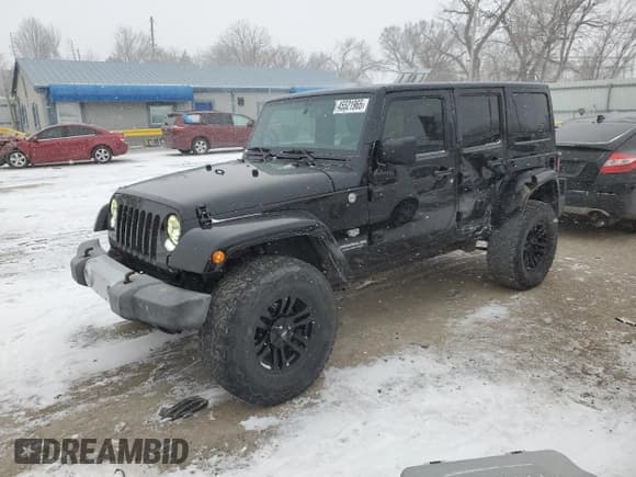 ✅ 2011 Jeep Wrangler Unlimited 70th Anniversary • VIN: 1J4BA7H14BL626982 • Лот: 45521965. Опубликован ранее на Copart с пробегом 118 288 миль. Бесплатный доступ к архиву аукционных продаж из США и подробный отчёт об истории автомобиля на DreamBid. Изображение 1.