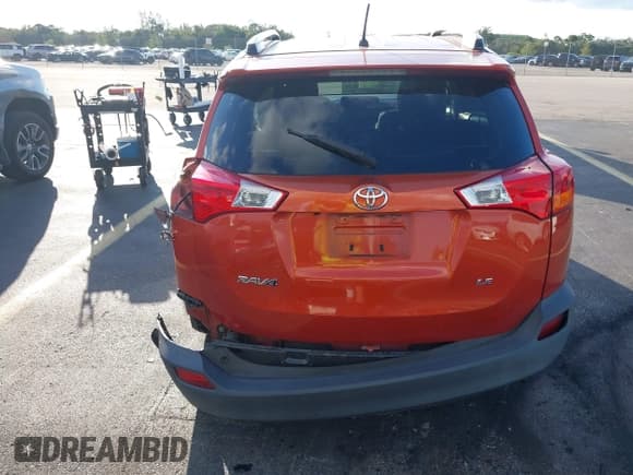 ✅ 2015 Toyota RAV4 LE • VIN: JTMZFREV6FD073194 • Лот: 43614810. Опубликован ранее на IAAI с пробегом 97 097 миль. Бесплатный доступ к архиву аукционных продаж из США и подробный отчёт об истории автомобиля на DreamBid. Изображение 16.
