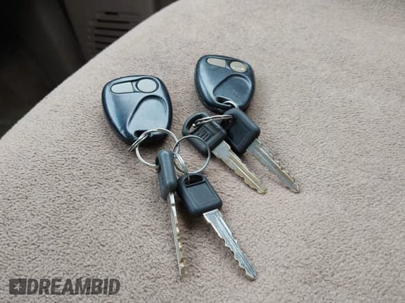 ✅ 1998 Pontiac Trans Sport • VIN: 1GMDU03E2WD341474 • Lot: 42040210. Wystawiony na IAAI z przebiegiem 137 578 mil. Bezpłatny archiwum sprzedaży aukcyjnych z USA i szczegółowy raport historii pojazdu na DreamBid. Zdjęcie 11.