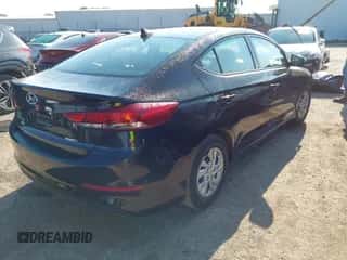 2017 Hyundai Elantra SE z VIN 5NPD74LF1HH192466, wystawiony jako IAAI lot #43119981 z przebiegiem 112 194 mil mil oraz . Historia ofert i sprzedaży dostępna na DreamBid. Obrazek 4.