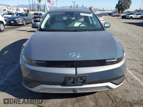 2022 Hyundai Ioniq 5 SEL z VIN KM8KN4AE0NU065339, wystawiony jako Copart lot #77987963 z przebiegiem 50 327 mil mil oraz . Historia ofert i sprzedaży dostępna na DreamBid. Obrazek 5.