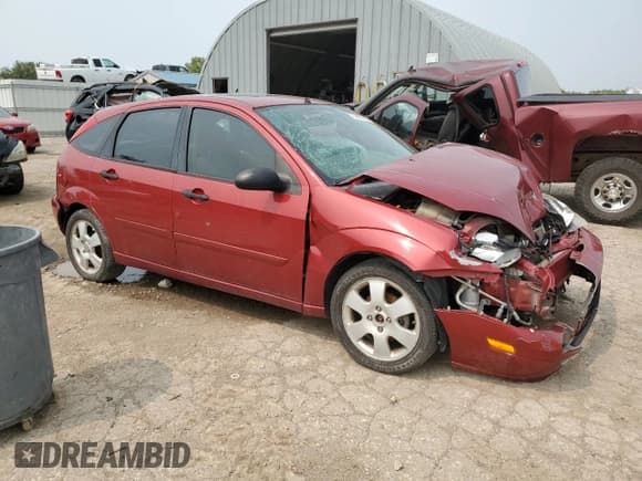 ✅ 2003 Ford Focus ZX5 • VIN: 3FAFP37363R137025 • Lot: 70949595. Listed on Copart with 110,143 mi. Free auction sales archive from the USA and detailed vehicle history report at DreamBid. Image 4.