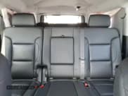 ✅ 2018 Chevrolet Suburban LT • VIN: 1GNSCHKC9JR182615 • Lot: 75274874. Wystawiony na Copart z przebiegiem 44 016 mil. Bezpłatny archiwum sprzedaży aukcyjnych z USA i szczegółowy raport historii pojazdu na DreamBid. Zdjęcie 10.