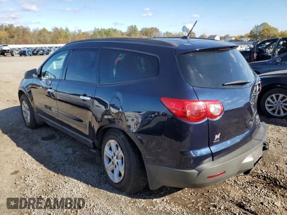 ✅ 2012 Chevrolet Traverse LS • VIN: 1GNKVFED7CJ298531 • Lot: 89525705. Wystawiony na Copart z przebiegiem 130 447 mil. Bezpłatny archiwum sprzedaży aukcyjnych z USA i szczegółowy raport historii pojazdu na DreamBid. Zdjęcie 2.