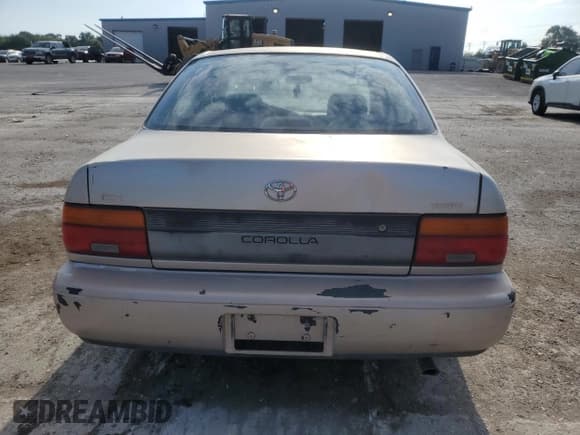 ✅ 1993 Toyota Corolla • VIN: JT2AE09E7P0017384 • Лот: 69812935. Опубликован ранее на Copart с пробегом 229 536 миль. Бесплатный доступ к архиву аукционных продаж из США и подробный отчёт об истории автомобиля на DreamBid. Изображение 6.