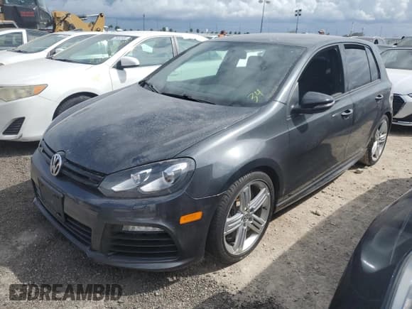 ✅ 2012 Volkswagen Golf R • VIN: WVWPF7AJ4CW301210 • Лот: 75675764. Опубликован ранее на Copart с пробегом 56 269 миль. Бесплатный доступ к архиву аукционных продаж из США и подробный отчёт об истории автомобиля на DreamBid. Изображение 1.