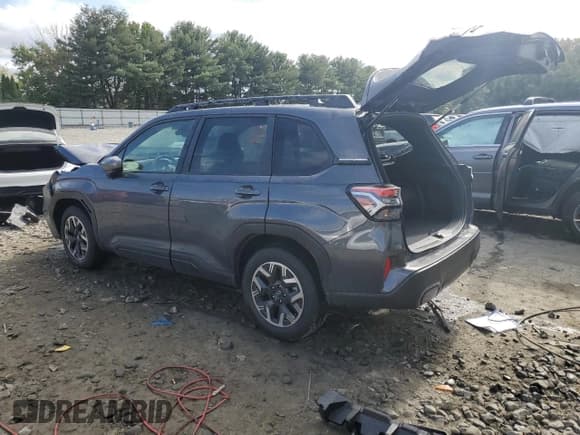 ✅ 2025 Subaru Forester Premium • VIN: JF2SLDBC4SH429985 • Lot: 74005524. Listed on Copart with 663 mi. Free auction sales archive from the USA and detailed vehicle history report at DreamBid. Image 2.