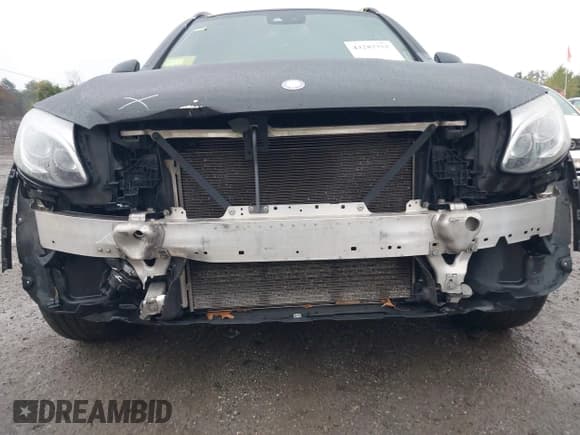 ✅ 2016 Mercedes-Benz GLC 300 • VIN: WDC0G4KB2GF007664 • Лот: 43287752. Опубликован ранее на IAAI с пробегом 114 782 миль. Бесплатный доступ к архиву аукционных продаж из США и подробный отчёт об истории автомобиля на DreamBid. Изображение 6.