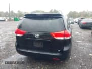 ✅ 2012 Toyota Sienna LE AAS • VIN: 5TDKK3DC0CS277578 • Lot: 43340372. Wystawiony na IAAI z przebiegiem 257 614 mil. Bezpłatny archiwum sprzedaży aukcyjnych z USA i szczegółowy raport historii pojazdu na DreamBid. Zdjęcie 16.