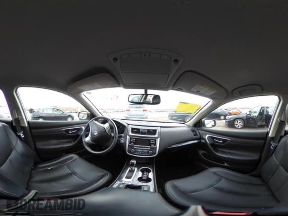 ✅ 2017 Nissan Altima SR • VIN: 1N4AL3AP0HC214026 • Lot: 43494632. Listed on IAAI with 159,784 mi. Free auction sales archive from the USA and detailed vehicle history report at DreamBid. Image 19.