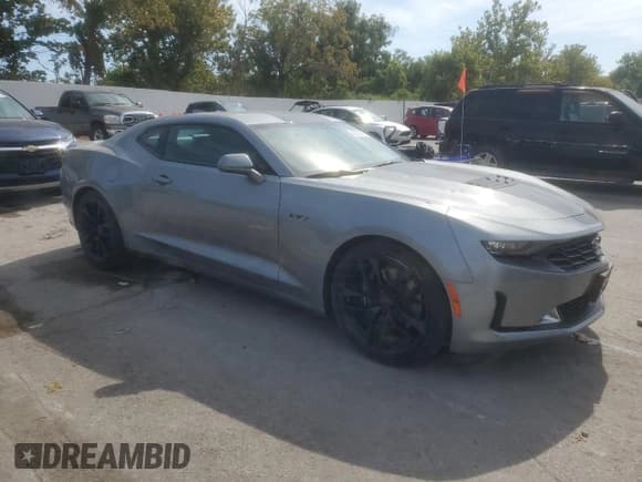 ✅ 2023 Chevrolet Camaro LT1 • VIN: 1G1FF1R70P0154547 • Lot: 80803455. Wystawiony na Copart z przebiegiem 17 636 mil. Bezpłatny archiwum sprzedaży aukcyjnych z USA i szczegółowy raport historii pojazdu na DreamBid. Zdjęcie 4.
