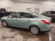 ✅ 2012 Ford Focus SE • VIN: 1FAHP3F2XCL409317 • Lot: 43889642. Wystawiony na IAAI z przebiegiem 183 023 mil. Bezpłatny archiwum sprzedaży aukcyjnych z USA i szczegółowy raport historii pojazdu na DreamBid. Zdjęcie 3.