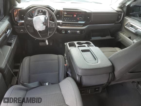 ✅ 2022 GMC Sierra 1500 SLE • VIN: 3GTPUBEK2NG642618 • Лот: 51894545. Опубликован ранее на Copart с пробегом 30 245 миль. Бесплатный доступ к архиву аукционных продаж из США и подробный отчёт об истории автомобиля на DreamBid. Изображение 8.