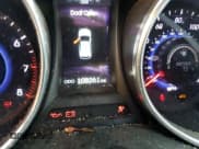 ✅ 2014 Hyundai Santa Fe • VIN: 5XYZU3LA8EG172991 • Lot: 52577414. Listed on Copart with 108,261 mi. Free auction sales archive from the USA and detailed vehicle history report at DreamBid. Image 9.