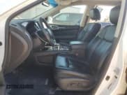 ✅ 2016 Nissan Pathfinder SV • VIN: 5N1AR2MM1GC601733 • Lot: 90853455. Listed on Copart with 234,156 mi. Free auction sales archive from the USA and detailed vehicle history report at DreamBid. Image 7.