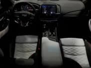 ✅ 2023 Cadillac CT5-V Blackwing • VIN: 1G6DY5R69P0810884 • Lot: 85789224. Wystawiony na Copart z przebiegiem 3 307 mil. Bezpłatny archiwum sprzedaży aukcyjnych z USA i szczegółowy raport historii pojazdu na DreamBid. Zdjęcie 8.