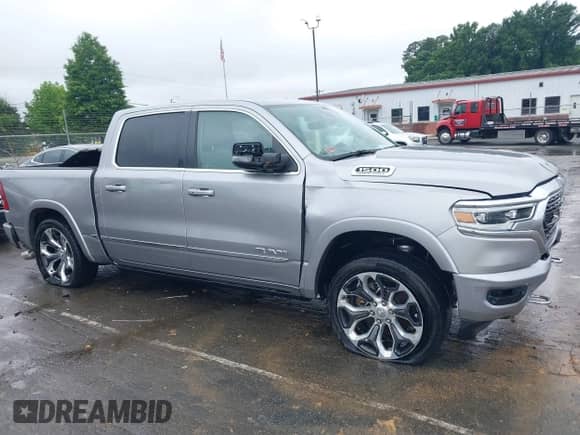 2023 Ram 1500 Limited с VIN 1C6SRFHT1PN531759, выставлен на аукционе IAAI как лот 42323882 с пробегом 47 809 миль миль и . История ставок и продаж доступна на DreamBid. Изображение 14.