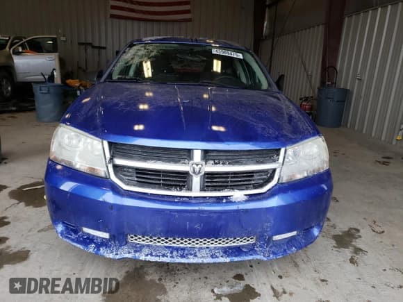 ✅ 2010 Dodge Avenger SXT • VIN: 1B3CC4FB3AN211722 • Лот: 43989475. Опубликован ранее на Copart с пробегом 159 438 миль. Бесплатный доступ к архиву аукционных продаж из США и подробный отчёт об истории автомобиля на DreamBid. Изображение 5.
