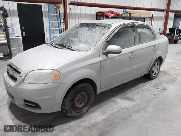 ✅ 2010 Chevrolet Aveo 1LT • VIN: KL1TD5DEXAB101600 • Lot: 41251330. Wystawiony na IAAI z przebiegiem 142 581 mil. Bezpłatny archiwum sprzedaży aukcyjnych z USA i szczegółowy raport historii pojazdu na DreamBid. Zdjęcie 2.
