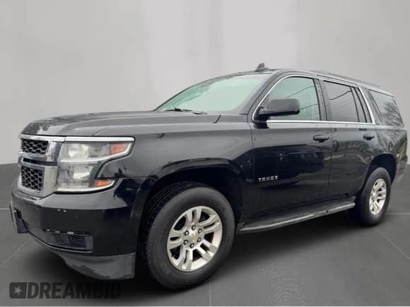 ✅ 2015 Chevrolet Tahoe LT • VIN: 1GNSKBKC4FR56770 • Lot: 68572545. Wystawiony na Copart z przebiegiem 203 448 mil. Bezpłatny archiwum sprzedaży aukcyjnych z USA i szczegółowy raport historii pojazdu na DreamBid. Zdjęcie 2.
