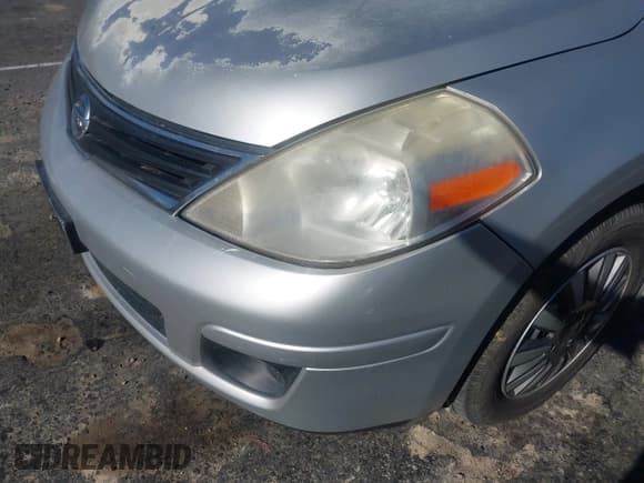 ✅ 2011 Nissan Versa S • VIN: 3N1BC1AP4BL449501 • Lot: 43822083. Wystawiony na IAAI z przebiegiem 125 461 mil. Bezpłatny archiwum sprzedaży aukcyjnych z USA i szczegółowy raport historii pojazdu na DreamBid. Zdjęcie 13.