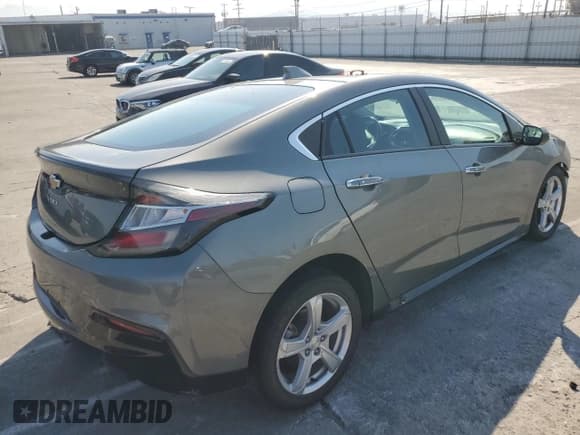 ✅ 2017 Chevrolet Volt LT • VIN: 1G1RC6S57HU101611 • Lot: 62213444. Wystawiony na Copart z przebiegiem 77 437 mil. Bezpłatny archiwum sprzedaży aukcyjnych z USA i szczegółowy raport historii pojazdu na DreamBid. Zdjęcie 3.