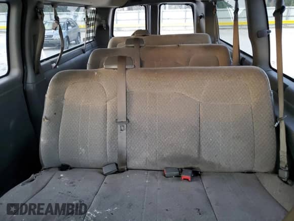 2016 Chevrolet Express Passenger LT с VIN 1GAZGPFG2G1269808, выставлен на аукционе Copart как лот 42686785 с пробегом 157 121 миль миль и Списание • Salvage title. История ставок и продаж доступна на DreamBid. Изображение 10.