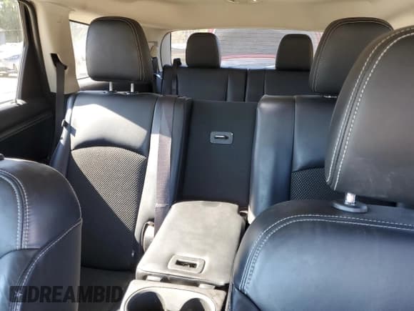 ✅ 2016 Dodge Journey Crossroad Plus • VIN: 3C4PDCGBXGT208055 • Лот: 87109205. Опубликован ранее на Copart с пробегом 156 397 миль. Бесплатный доступ к архиву аукционных продаж из США и подробный отчёт об истории автомобиля на DreamBid. Изображение 10.