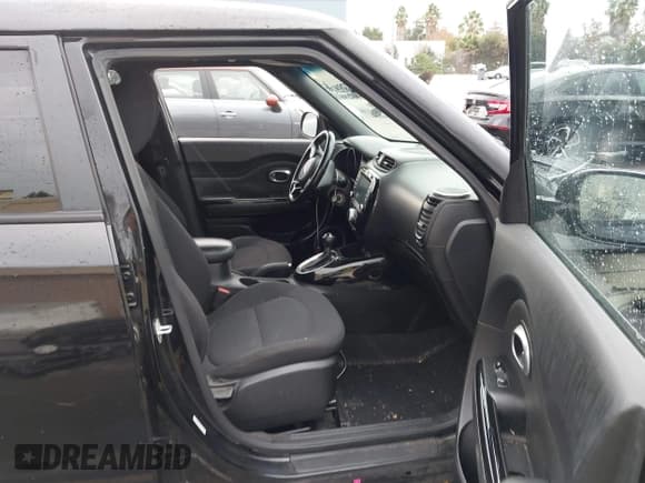 ✅ 2014 Kia Soul + • VIN: KNDJX3A55E7007522 • Lot: 43674174. Listed on IAAI with 130,894 mi. Free auction sales archive from the USA and detailed vehicle history report at DreamBid. Image 5.