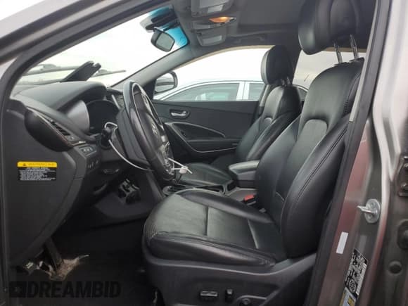 ✅ 2014 Hyundai Santa Fe • VIN: 5XYZUDLB2EG133473 • Lot: 85086115. Listed on Copart with 160,258 mi. Free auction sales archive from the USA and detailed vehicle history report at DreamBid. Image 7.